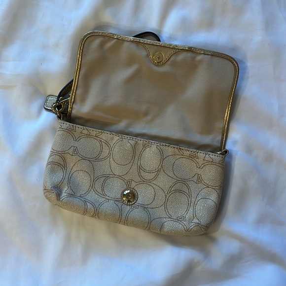 SET 2 COACH Wristlets. Beige/Gold Fabric - Gold Strap & Black Satin - BlackStrap - Picture 3 of 16